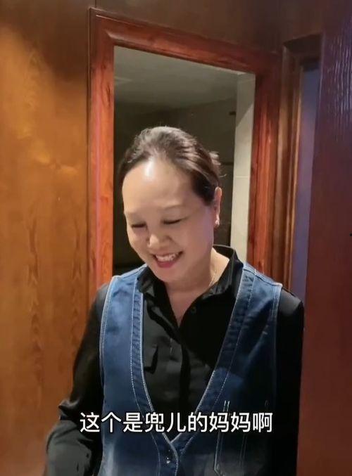 韩安冉最新爆料情敌视频,情敌视频引发热议，真相究竟如何？